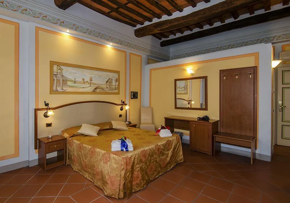 Dimora Dei Guelfi Luxury Rooms Lucca Frühstückspension