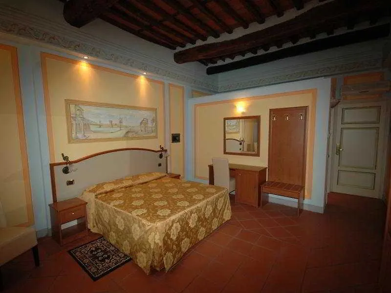 Bed & Breakfast Dimora Dei Guelfi Luxury Rooms Lucca
