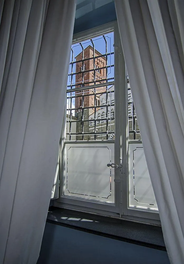 Dimora Dei Guelfi Luxury Rooms Lucca Italy