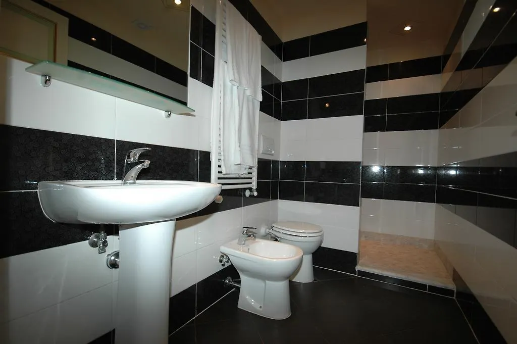 Bed & Breakfast Dimora Dei Guelfi Luxury Rooms Lucca